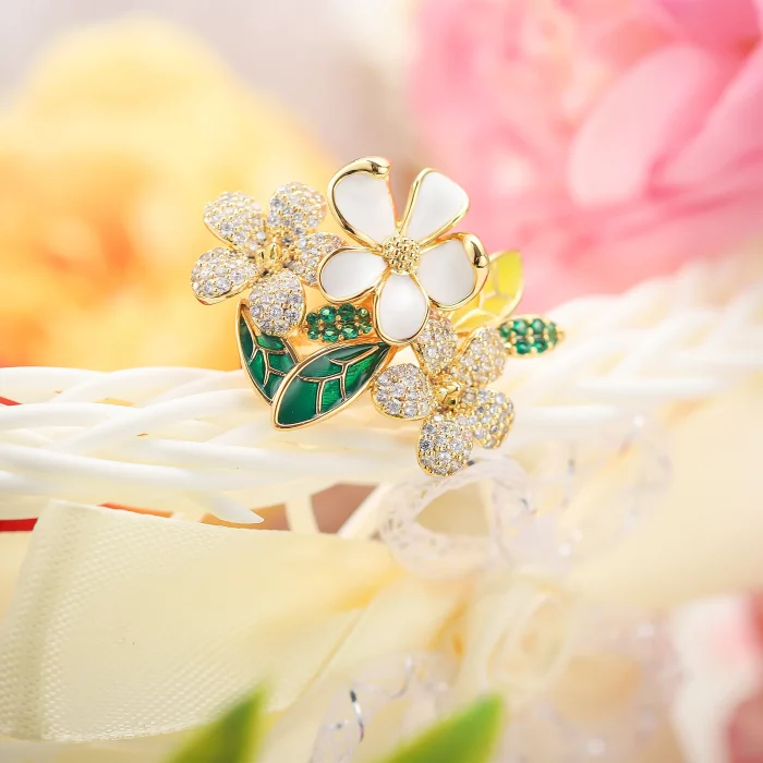 Elegant Floral Fantasy Ring - Image 9