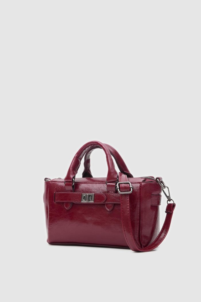 Chic Burgundy Handbag - Image 4