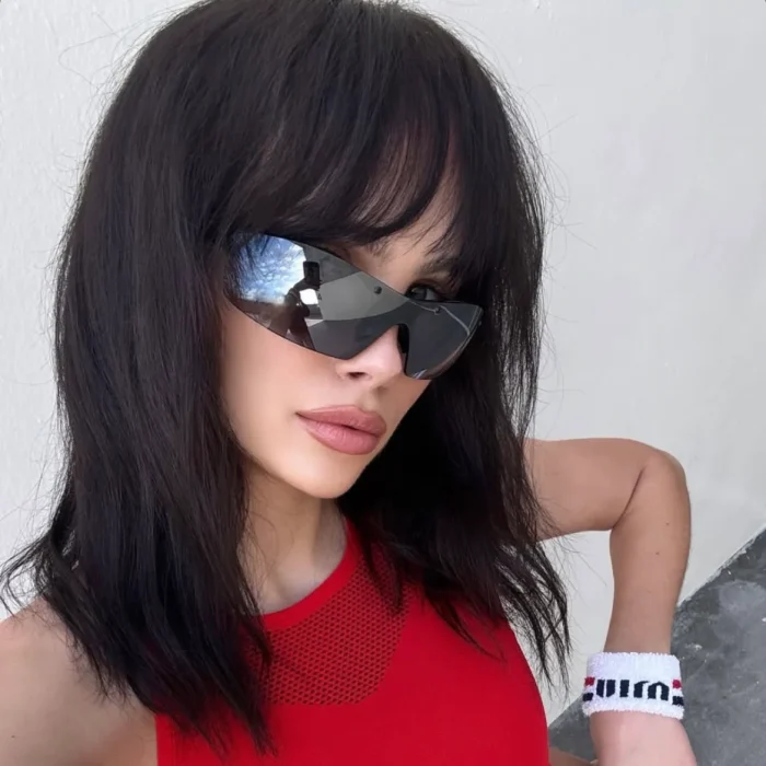 Stylish And Durable Wrap-Around Sunglasses - Image 2