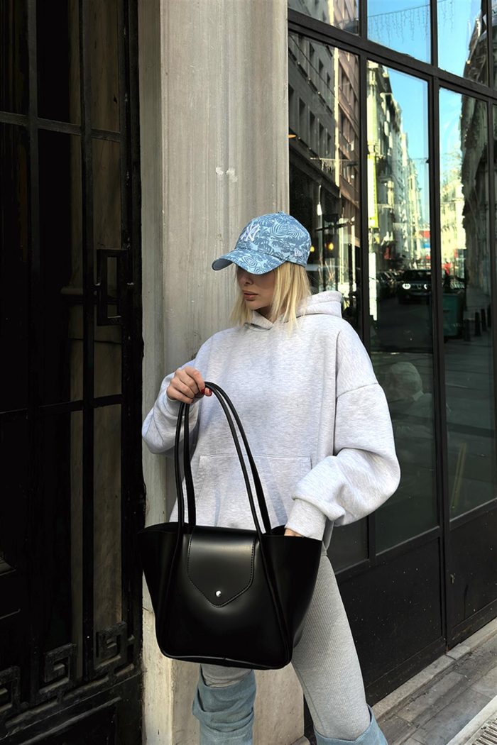 Elegant Black Faux Leather Bag - Image 8