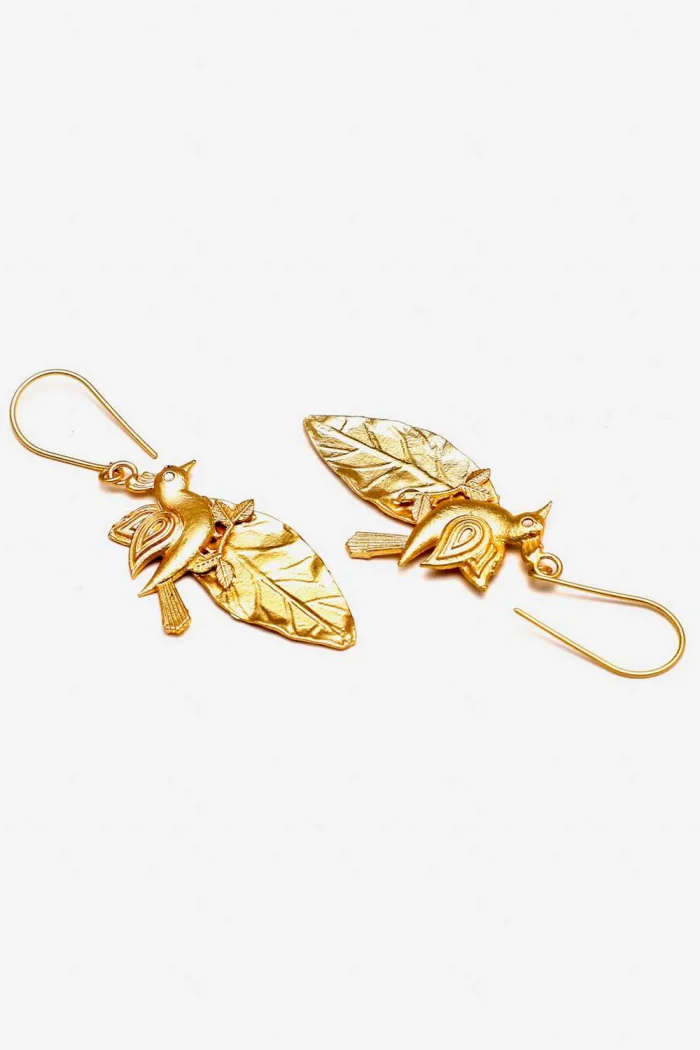 Charming Bird Leaf Dangle Earrings - Image 4