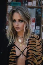 Elegant Serpentine Charm Necklace - Image 10