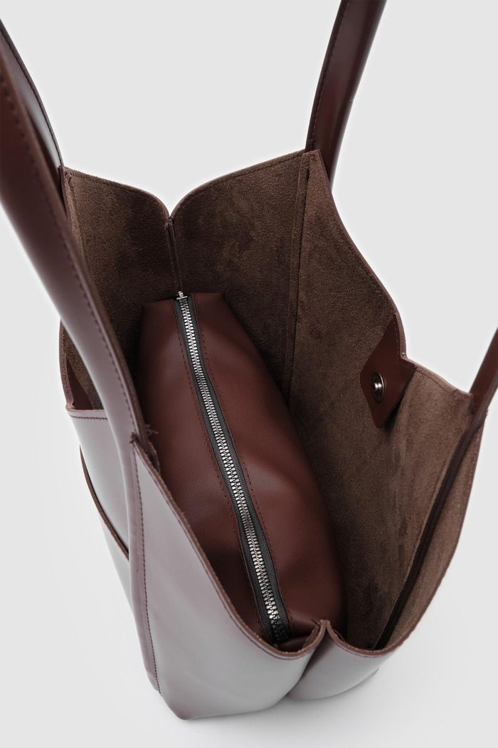Elegant Brown Faux Leather Handbag - Image 5