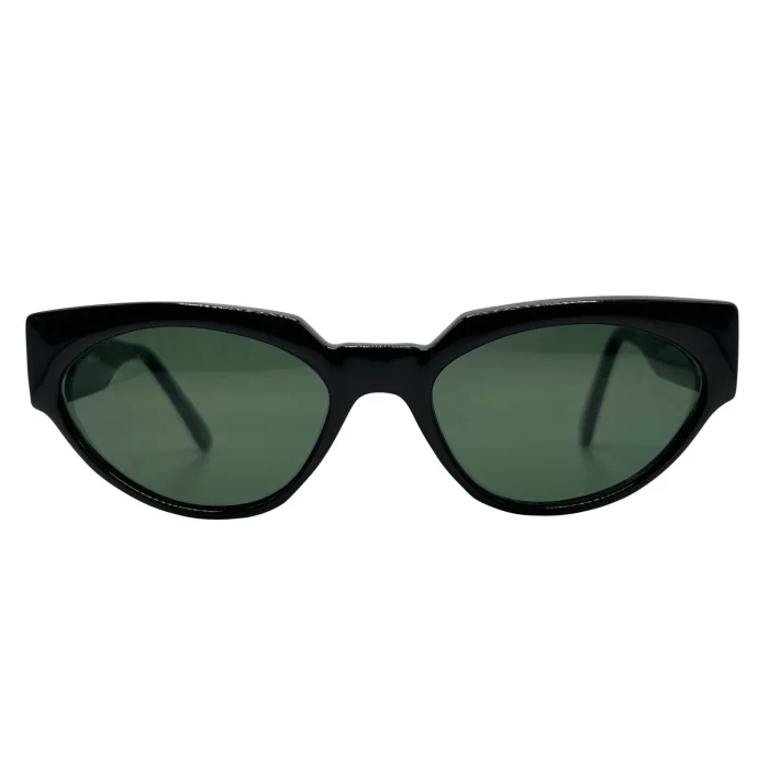Modern Cat-Eye Sunglasses - Image 2