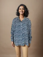 Elegant Floral Patterned Button-Up Shirt