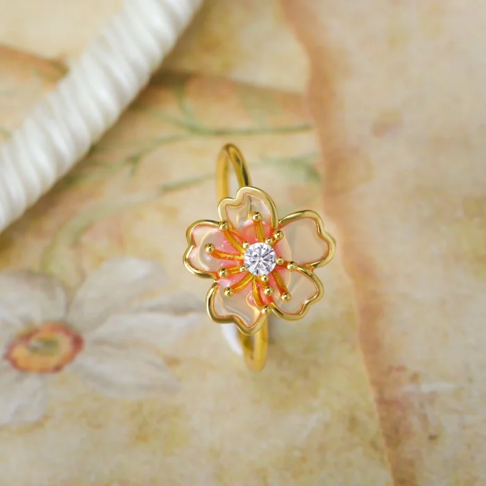 Elegant Blossom Fashion Ring - Image 1