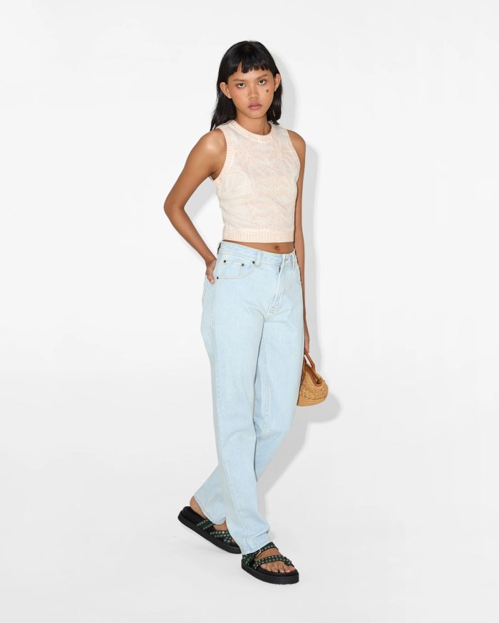 Elegant Sleeveless Knit Top - Image 3