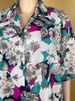 Floral Print Short-Sleeve Button-Up Shirt - Image 3